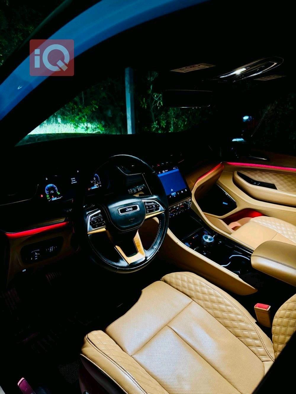 Jeep Grand Cherokee L